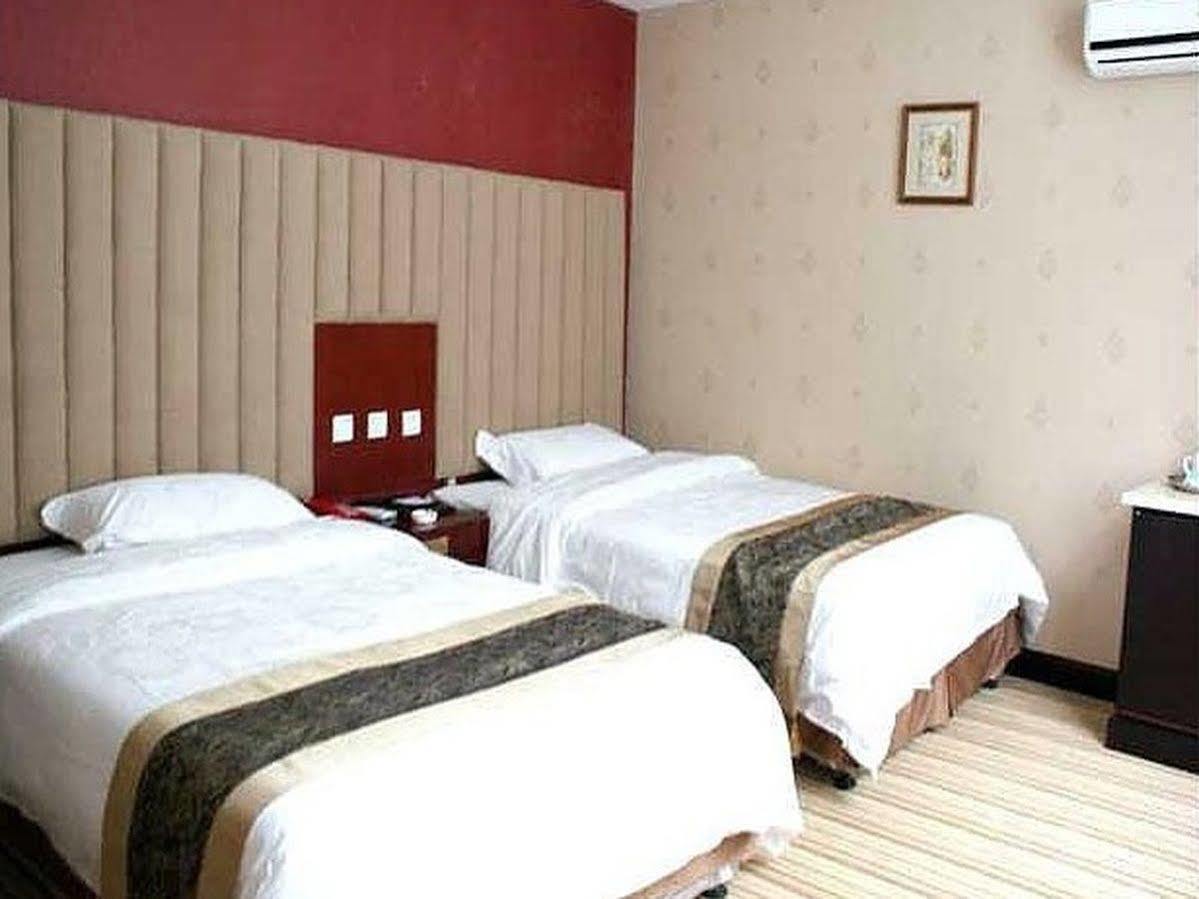 An E Courtyard Hotel Jiu Zhai Gou Branch Цзючжайгоу Экстерьер фото